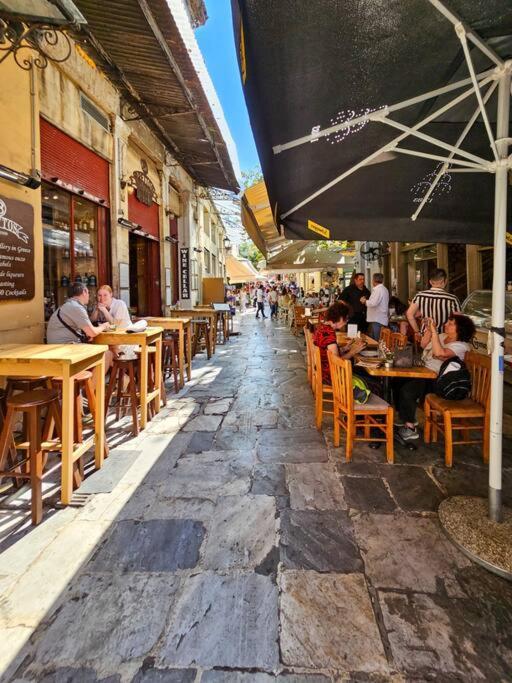 Apartamento Plaka Rafaela Elegant Urban Retreat In Athens Historic Heart Exterior foto