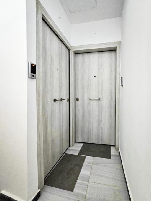 Apartamento Plaka Rafaela Elegant Urban Retreat In Athens Historic Heart Exterior foto